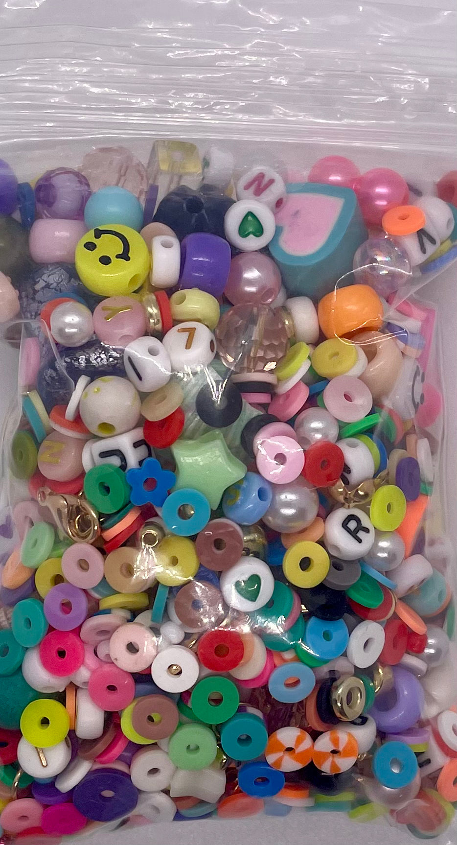 Large bead confetti